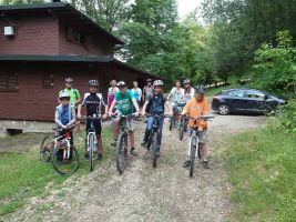 Die Radgruppe macht sich auf den Weg zurück nach Denkendorf