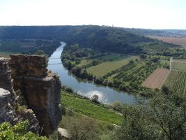Von hier oben hat man einen herrlichen Blick hinunter ins Neckartal