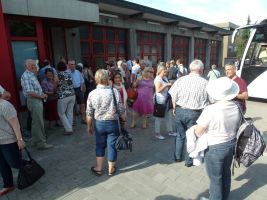 Kurz vor 18 Uhr treffen die Gäste aus Meximieux ein