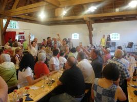 Mit einem fröhlichen und harmonischen Abend endet der zweite Tag 