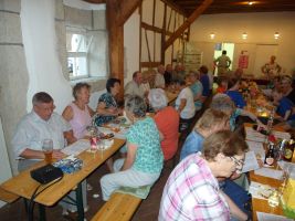 Beim gemeinsamen Singen fühlen sich alle wohl