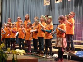 Und dann dürfen die Kids endlich auf die Bühne!