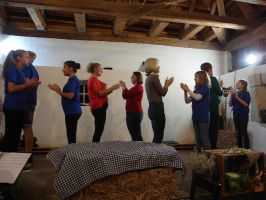 Der Jugendchor mit einer interessanten Klatsch-Choreografie