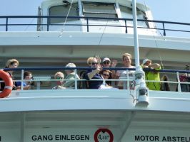 Freudiges Winken vom Aussichtsdeck ...