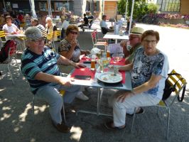 Mittagspause am See im schweizerischen Rorschach