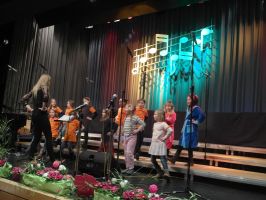 ... hier bei der KINDERMODENSCHAU!