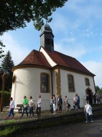 Die Friedhofskapelle in Nenningen