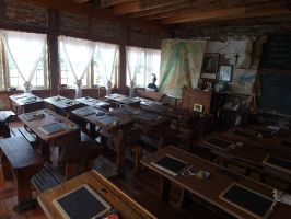 Blick in das leere Klassenzimmer von anno dazumal