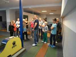 Gleich zu Beginn gibt es eine kurze Einweisung für alle 