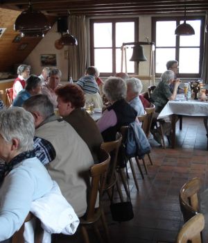 Gemütliches Beisammensein im Vereinsheim des SAV OG Scharnhausen