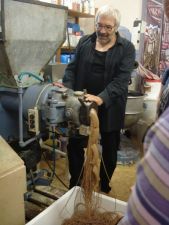 Was auf den ersten Blick aussieht wie Vollkornspaghetti ist in Wirklichkeit GRUNDSEIFE