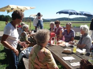 Zum Nachtisch gibt es ein Verdauungsschnäpsle