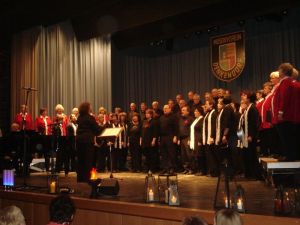 Die Chöre OBLIGATO und STIMMGABEL bei ihrem gemeinsamen Auftritt