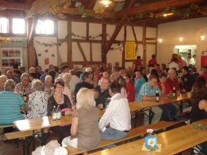 Schnell füllten sich die Plätze in der Kelter