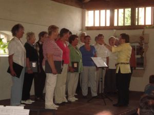 Der Frauenchor mit Vizechorleiterin Christine Wellner