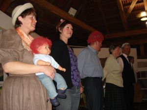 Am Ende der Aufführung genießen die Akteure ihren Applaus 