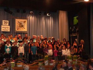 Großes Finale mit den Chören OBLIGATO und STIMMGABEL sowie dem Kinder- und Jugendchor