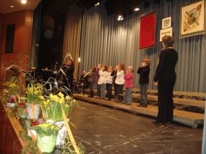 Der Kinderchor bei seinem ersten großen Auftritt